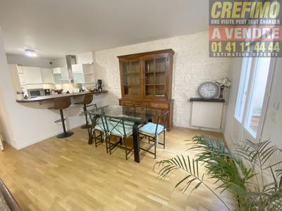 Appartement - 104 m² - 4 pièces