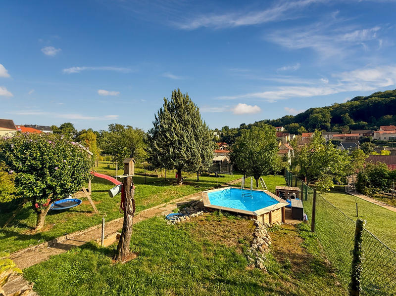 Maison - 144 m² - 7 pièces