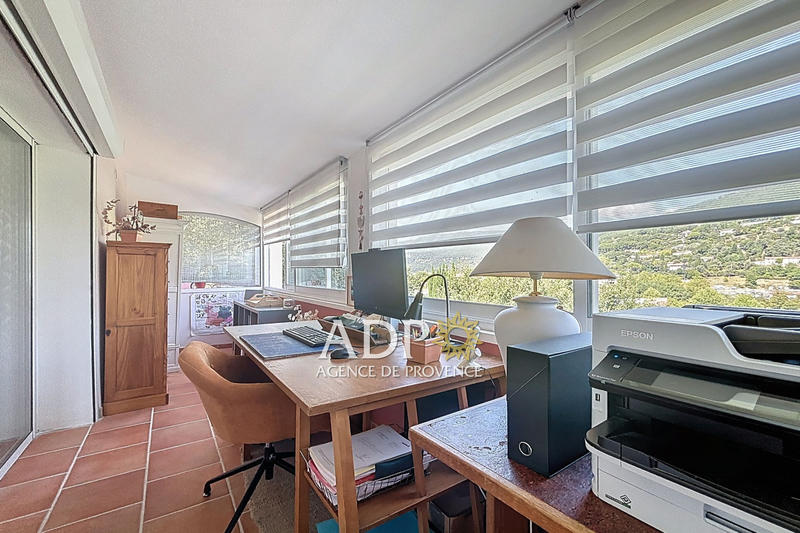 Maison - 150 m² - 4 pièces