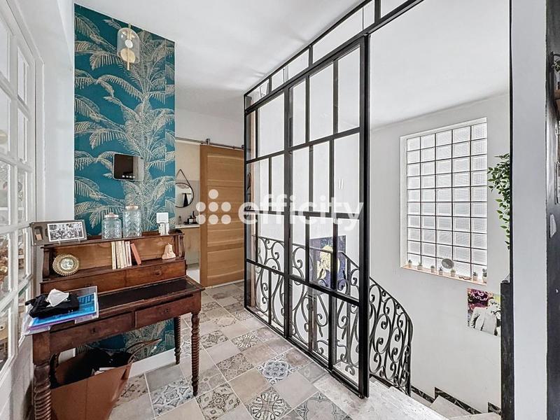 Maison - 146 m² - 6 pièces