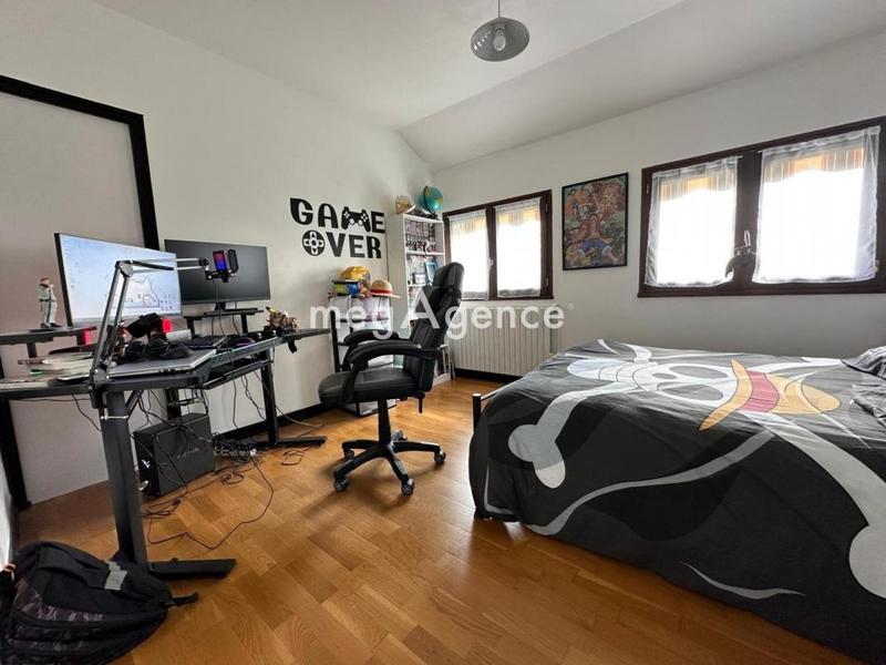 Maison - 135 m² - 5 pièces