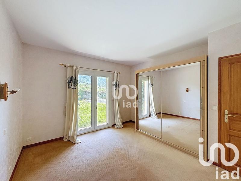 Maison - 138 m² - 6 pièces