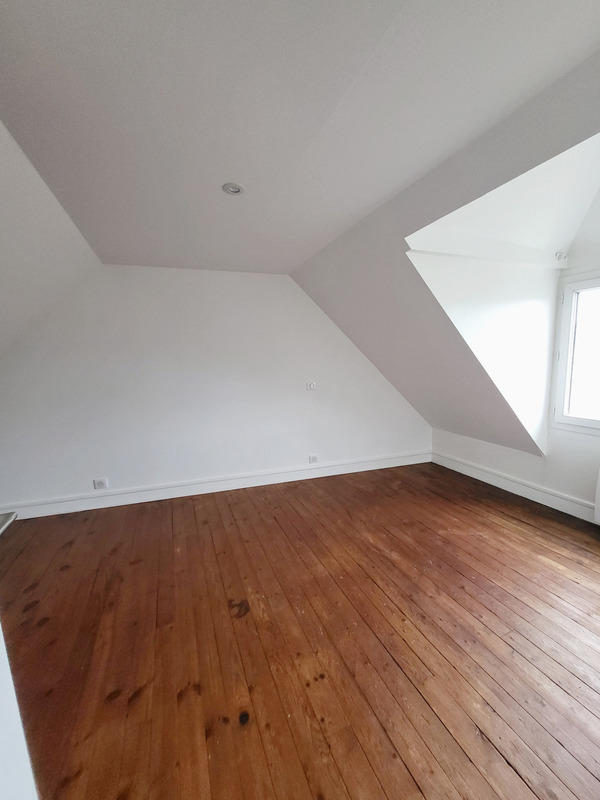 Maison - 109 m² - 7 pièces