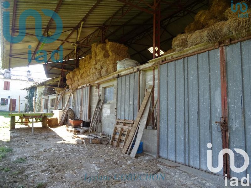 Maison - 246 m² - 11 pièces