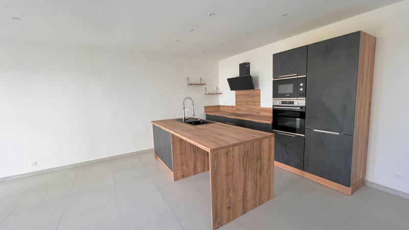 Appartement - 122 m² - 3 pièces