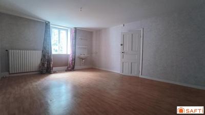 Maison - 96 m² - 4 pièces