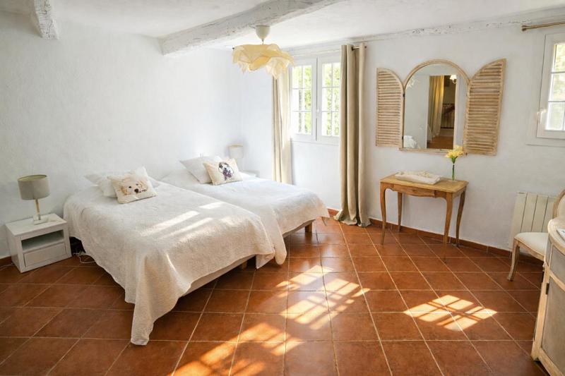 Maison - 168 m² - 5 pièces