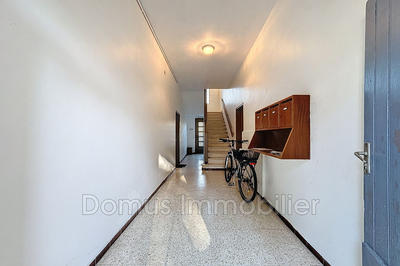 Maison - 323 m² - 16 pièces