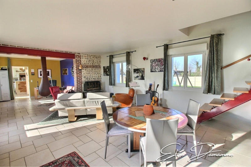 Maison - 158 m² - 6 pièces