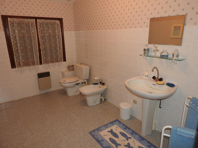 Maison - 199 m² - 8 pièces