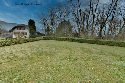 Terrain constructible - 920 m²