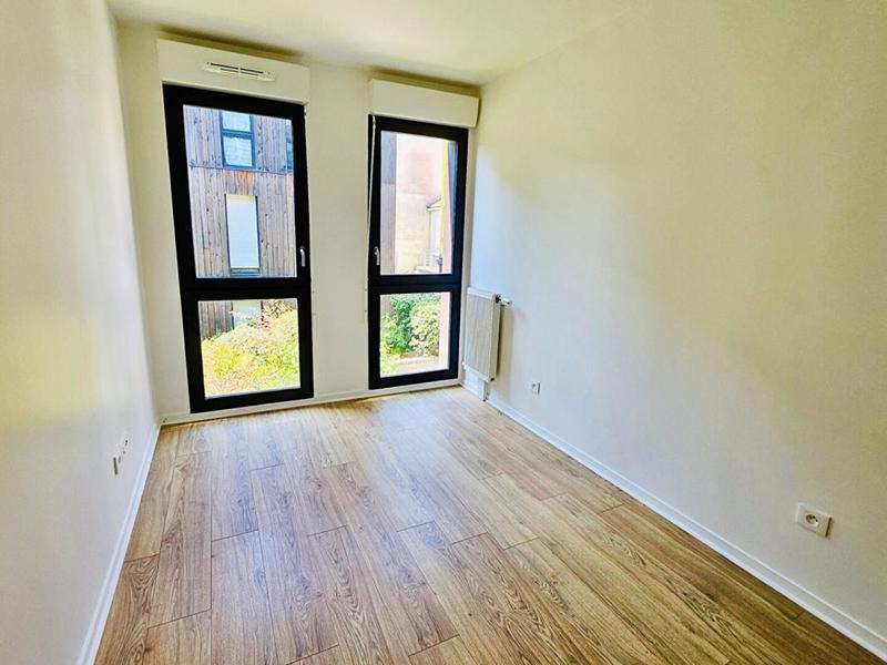 Appartement - 94 m² - 5 pièces