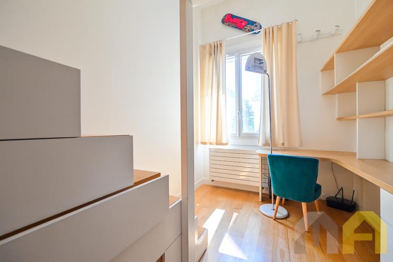 Appartement - 283 m² - 7 pièces