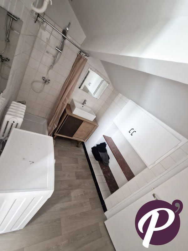 Appartement - 60 m² - 3 pièces