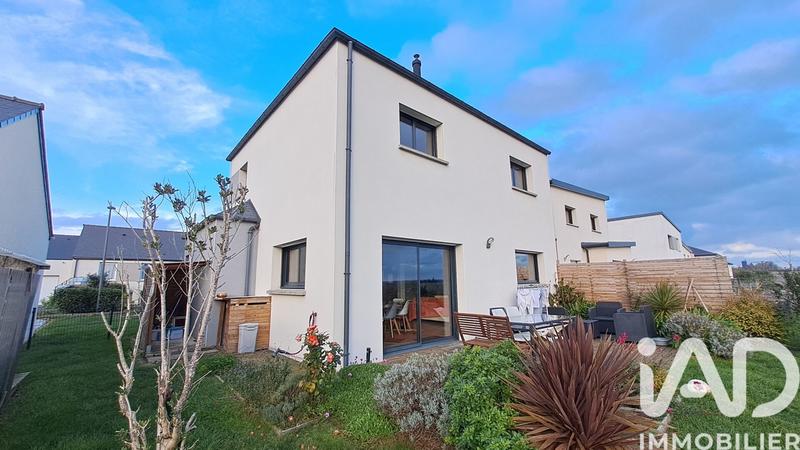 Maison - 94 m² - 4 pièces