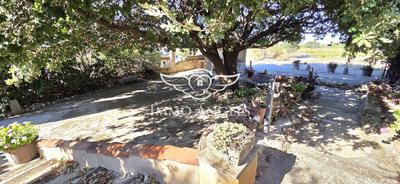 Mas - 240 m² - 13 pièces