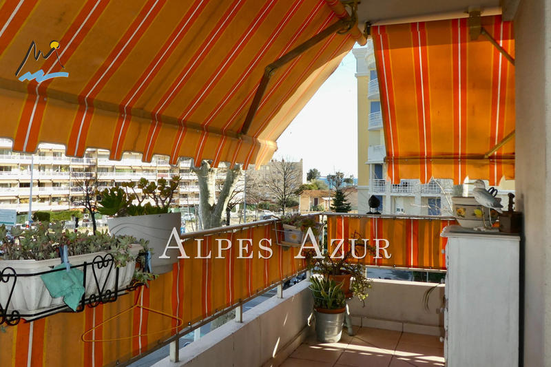 Appartement - 77 m² - 3 pièces