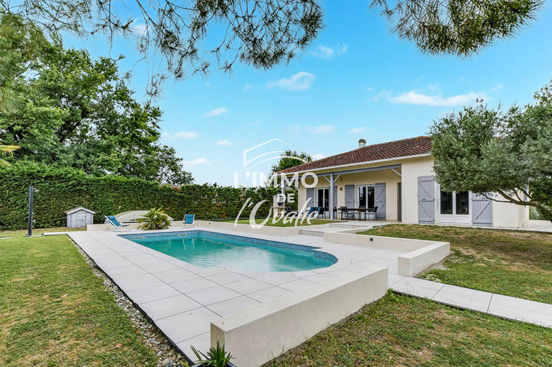 Maison - 105 m² - 4 pièces