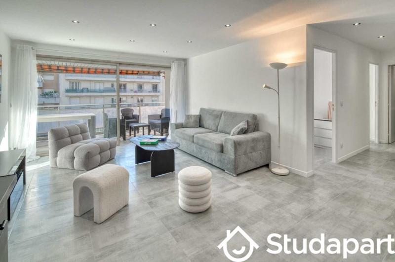 Appartement - 60 m² - 2 pièces