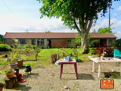 Maison - 104 m² - 6 pièces