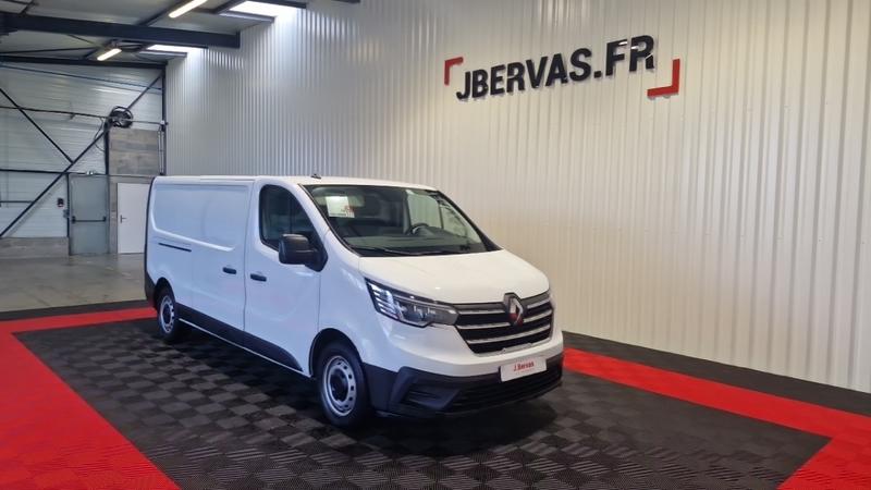 Renault Trafic l2h1 3000 kg blue dci 130 grand confort