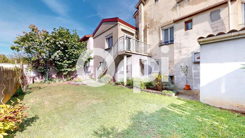 Appartement - 121 m² - 5 pièces