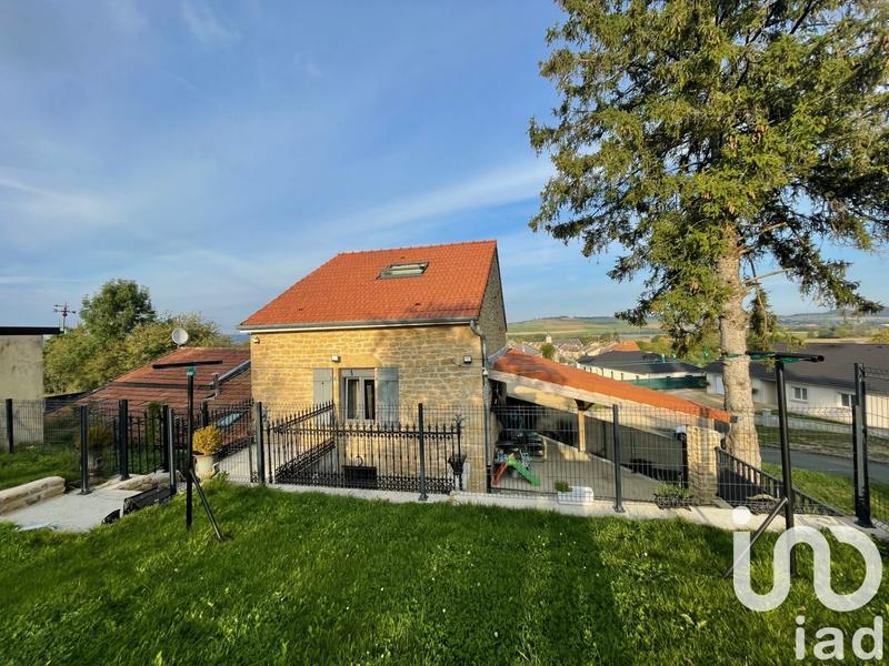 Maison - 99 m² - 4 pièces