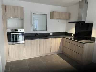 Maison - 102 m² - 4 pièces