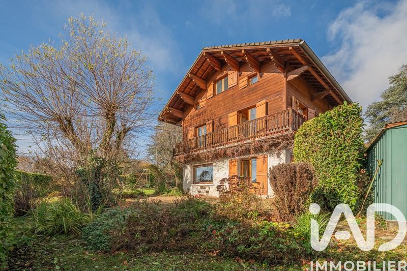 Châlet - 101 m² - 6 pièces