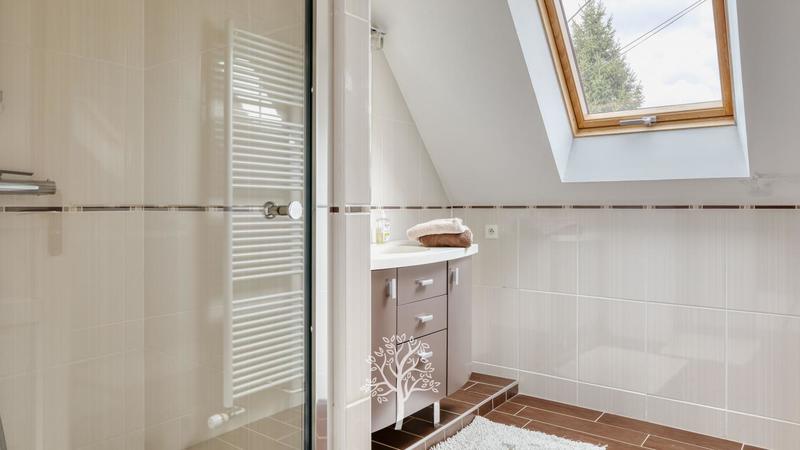 Propriété - 390 m² - 7 pièces