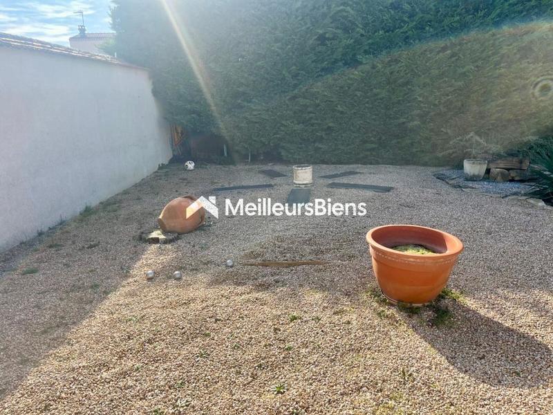 Propriété - 182 m² - 8 pièces