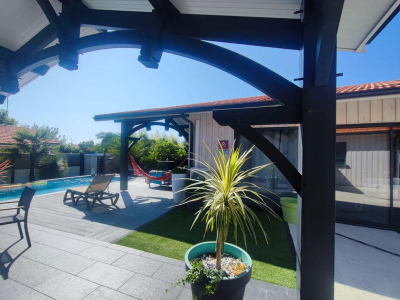 Propriété - 90 m² - 4 pièces