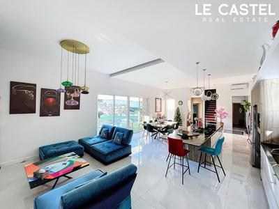 Maison contemporaine - 143 m² - 4 pièces