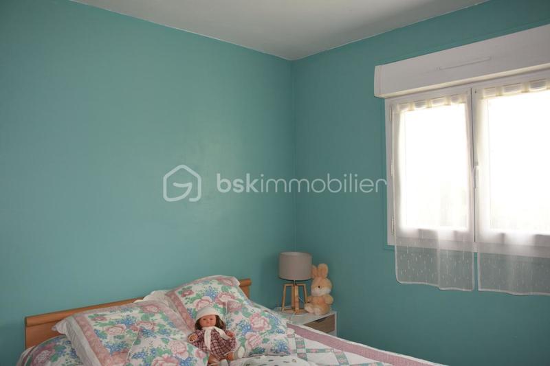 Pavillon - 130 m² - 6 pièces