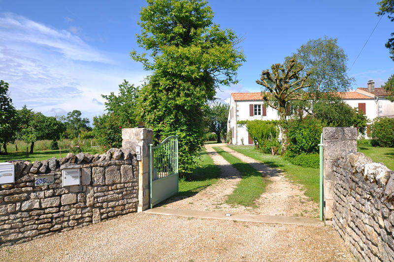 Maison - 178 m² - 7 pièces