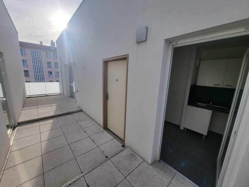 Appartement - 65 m² - 3 pièces