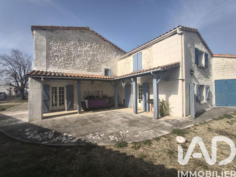 Maison - 185 m² - 6 pièces