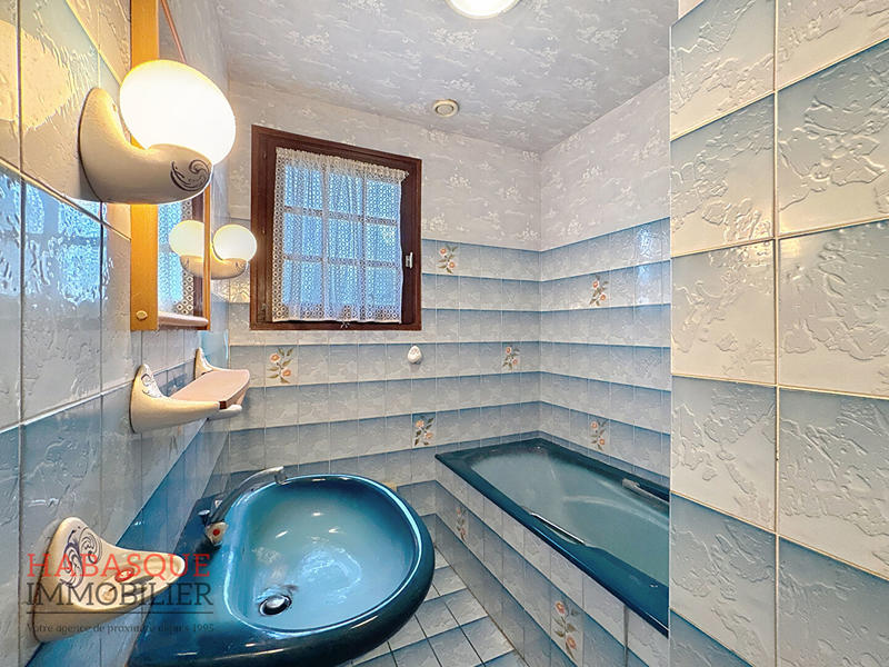 Maison - 86 m² - 6 pièces