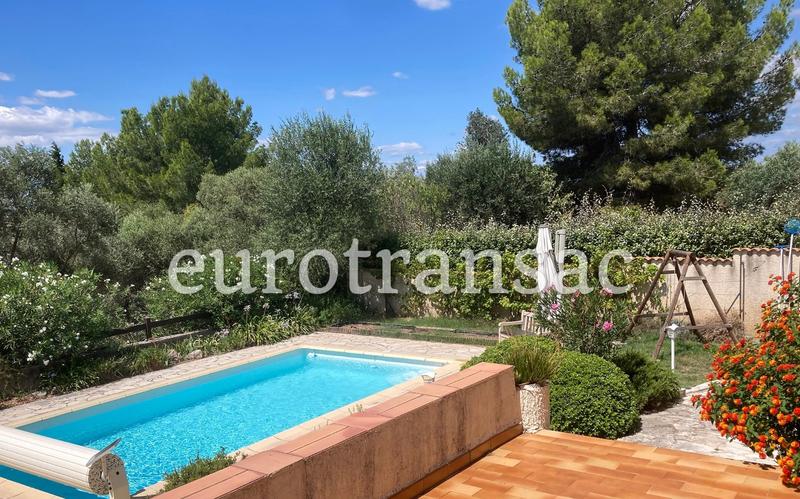 Maison - 137 m² - 4 pièces