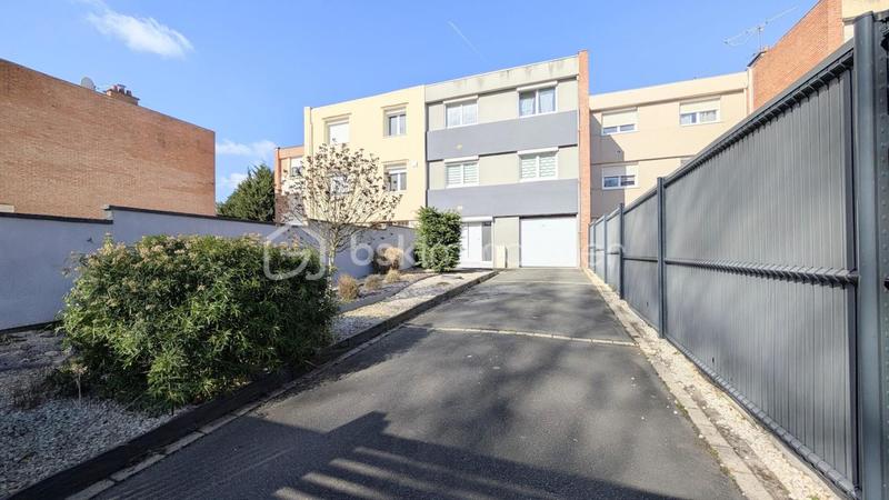 Maison - 98 m² - 5 pièces