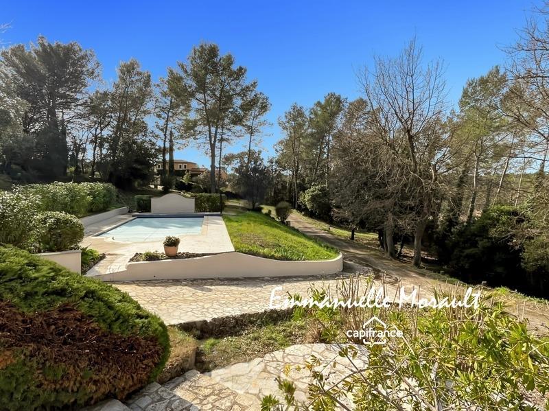 Villa - 210 m² - 7 pièces