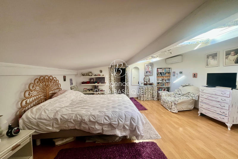 Maison - 175 m² - 8 pièces