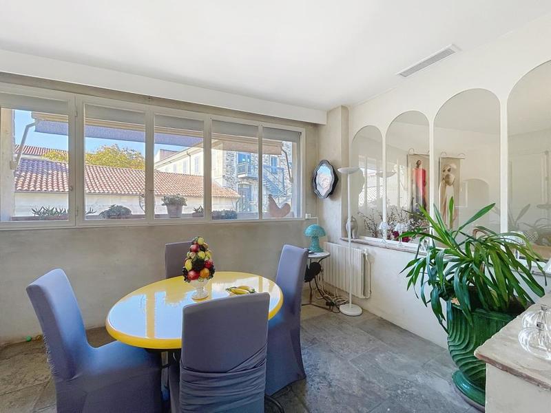 Appartement - 154 m² - 5 pièces