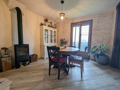 Maison - 91 m² - 4 pièces