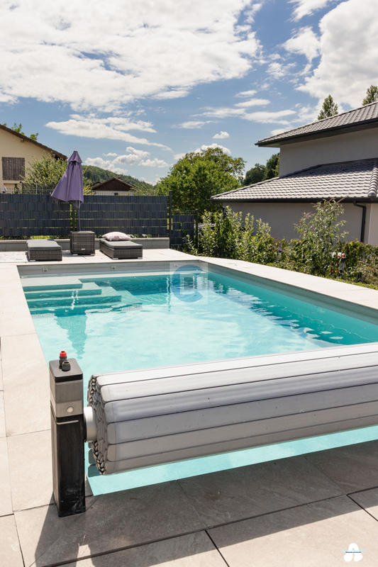 Maison - 96 m² - 5 pièces