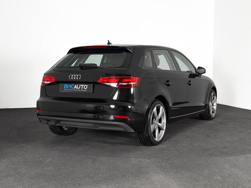 Audi A3 Sportback 30 Tdi 116ch Gps Regul Tel Clim Xenon 116 Ch 1°Main