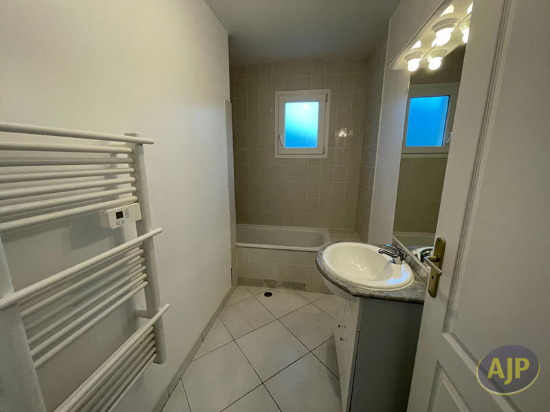 Maison - 66 m² - 3 pièces