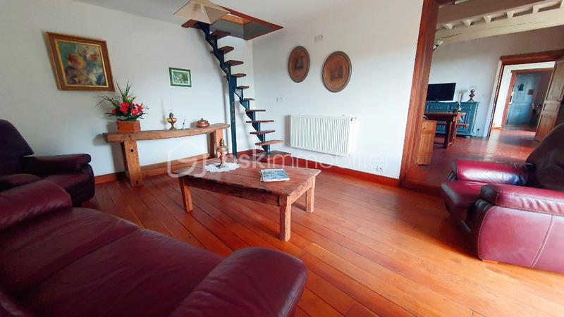 Longère - 200 m² - 6 pièces