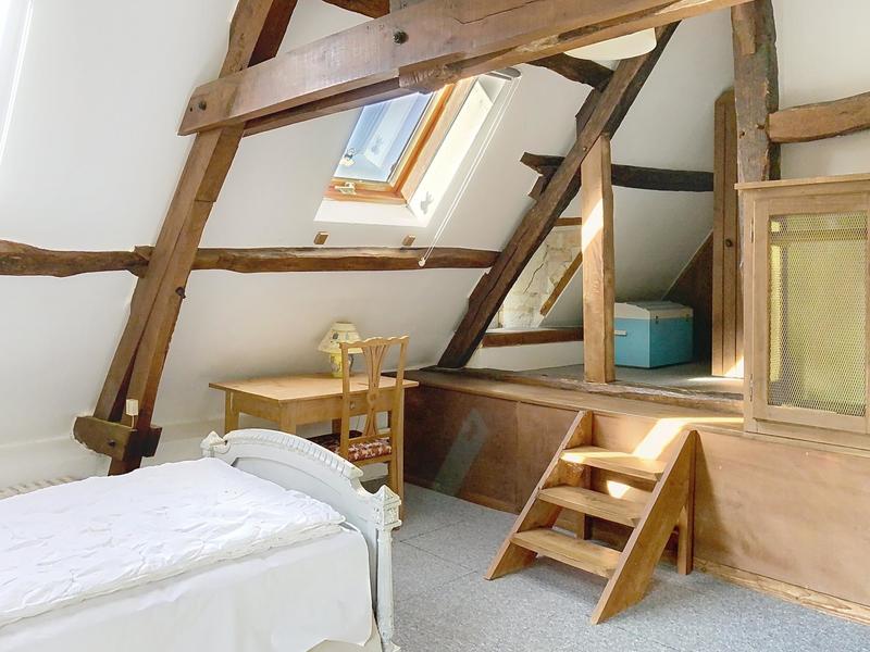 Maison - 325 m² - 14 pièces