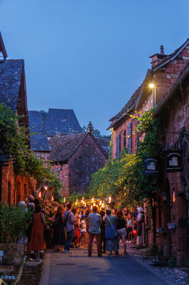 Visites guidées  nocturnes de Noël à Collonges-La-Rouge
